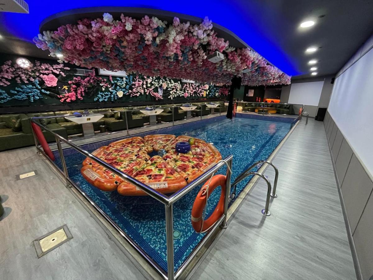 Peony Hotel Dubai Exterior foto
